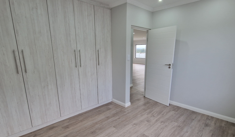 3 Bedroom Property for Sale in Paradise Beach Eastern Cape